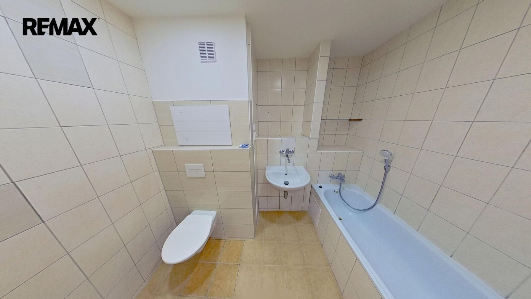 Pronájem slunného bytu 4+kk, 91m2