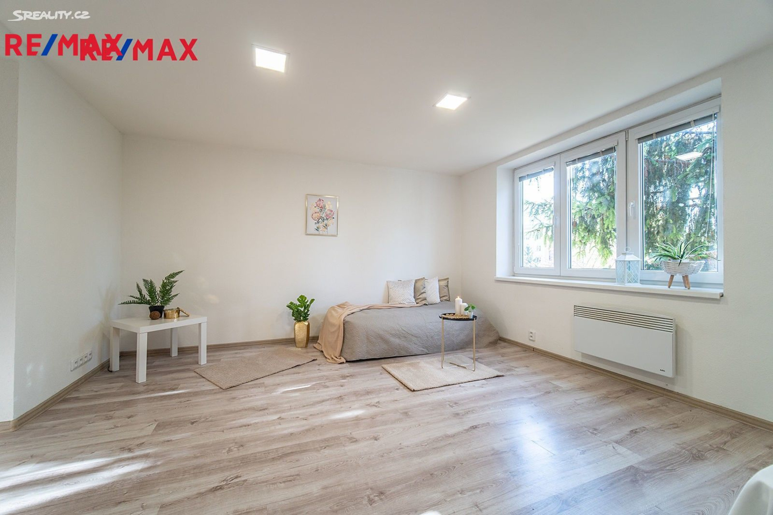 Pronájem slunného bytu 2+kk, 34m2
